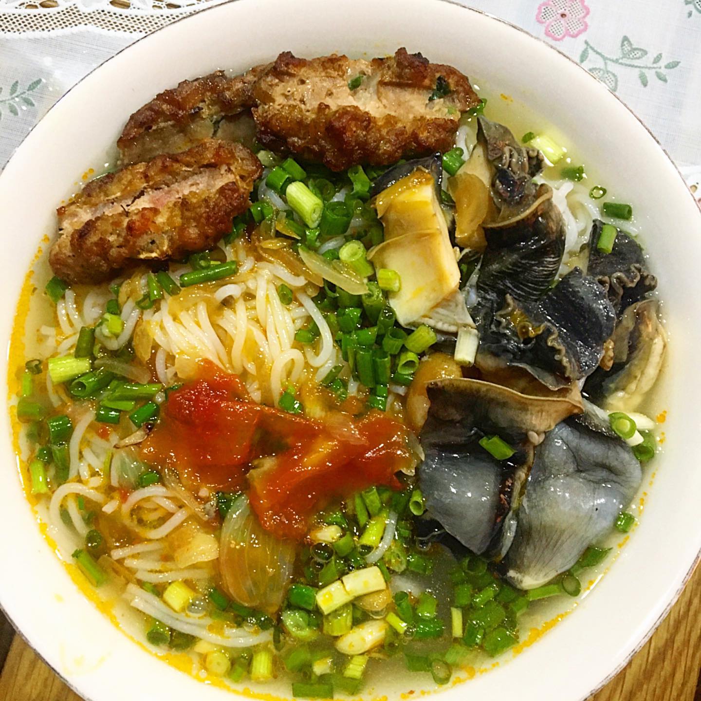 Bún ốc bà Bẩy Đang truyền thống lâu đời