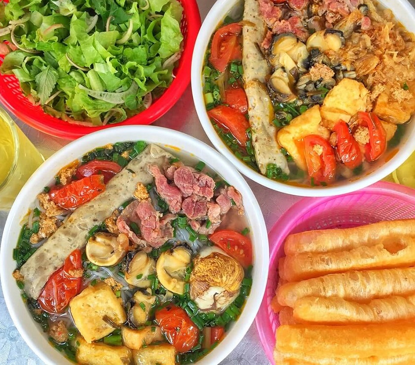 Bún ốc 57 Hai Bà Trưng phường Cửa Nam