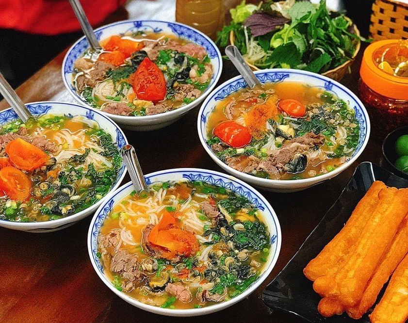 Bún ốc tóp mỡ độc đáo khó tìm