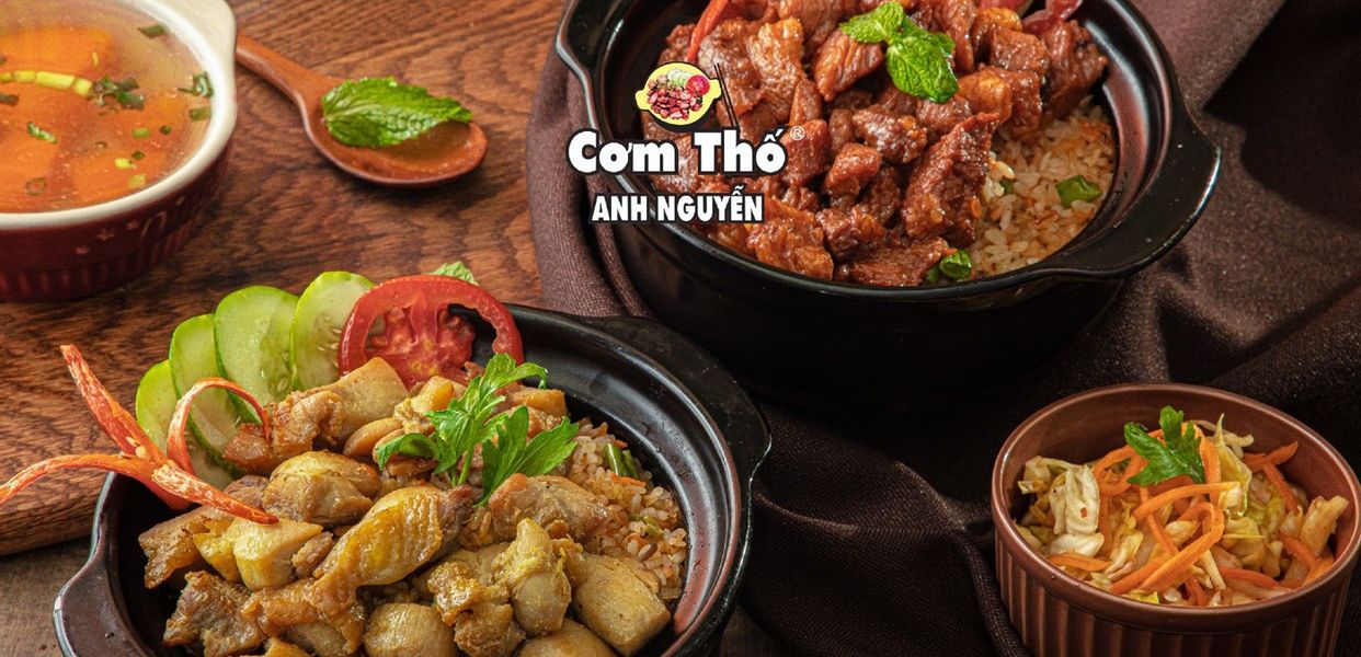 Cơm thố Anh Nguyễn - quán cơm ngon Hà Nội với phong cách Trung Hoa