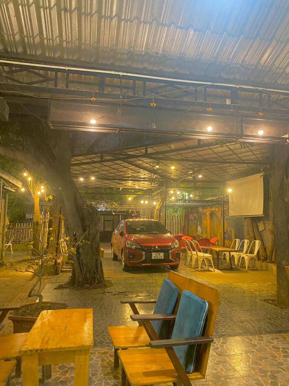 quán cà phê ở Buôn Ma Thuột CM Espresso chuyên nghiệp