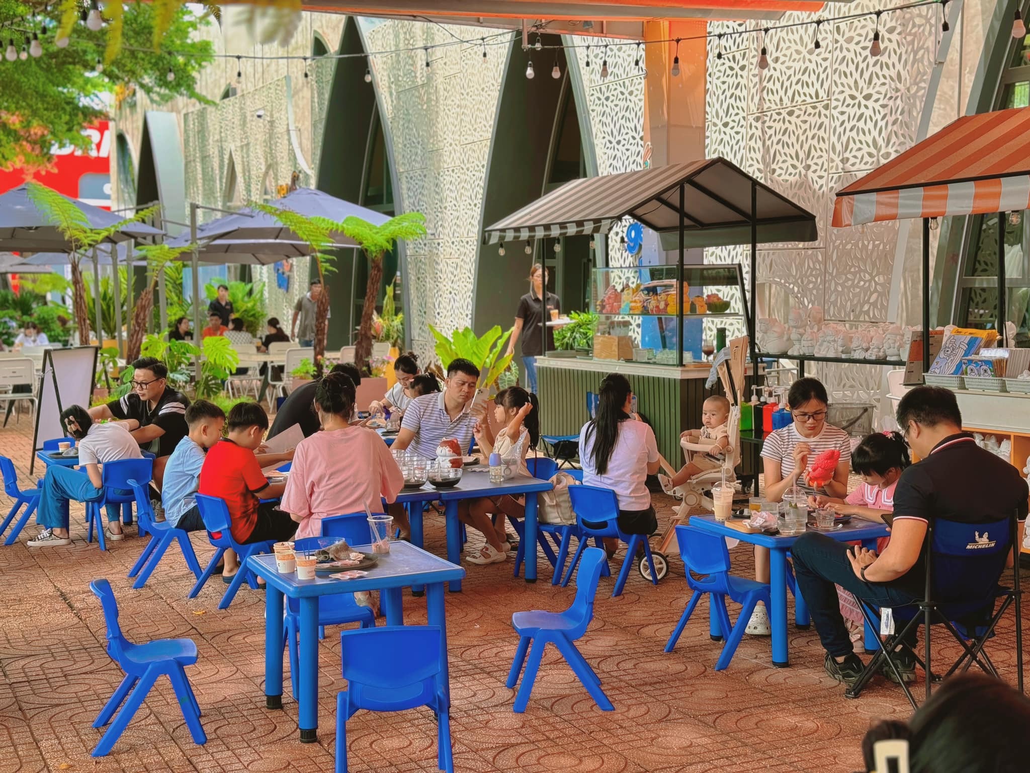 quán cà phê ở Buôn Ma Thuột Gen.C Coffee hiện đại