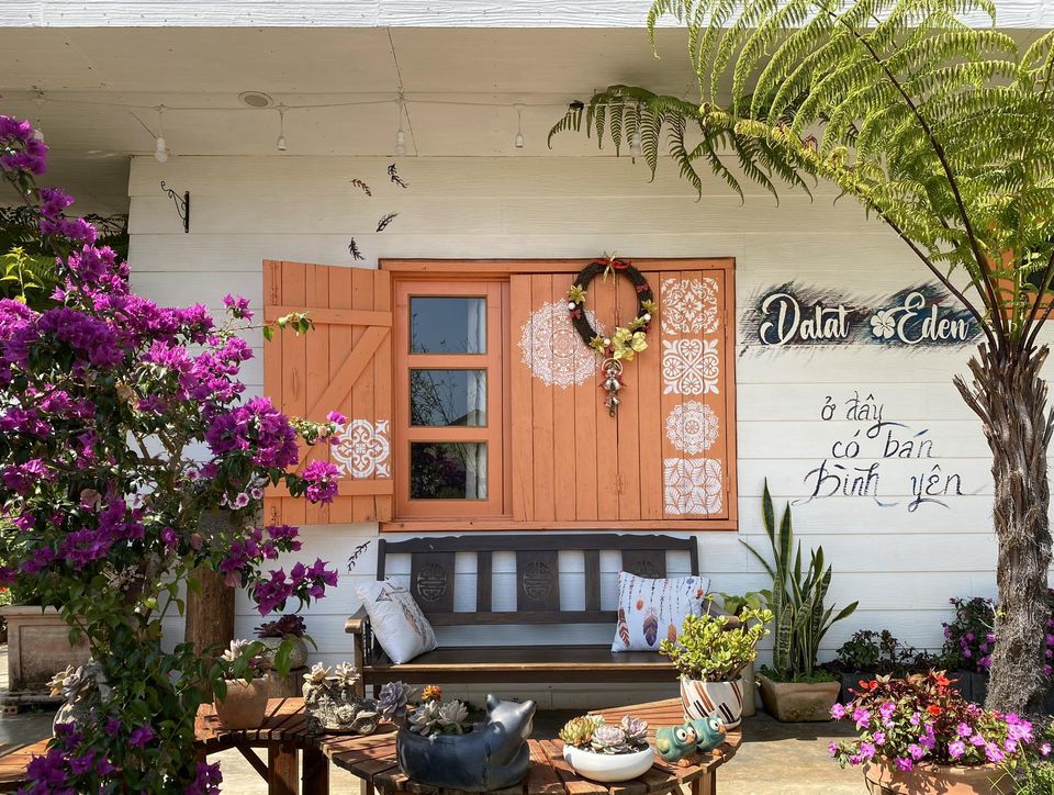Dalat Eden với phong cách châu Âu và khu vườn rộng lớn