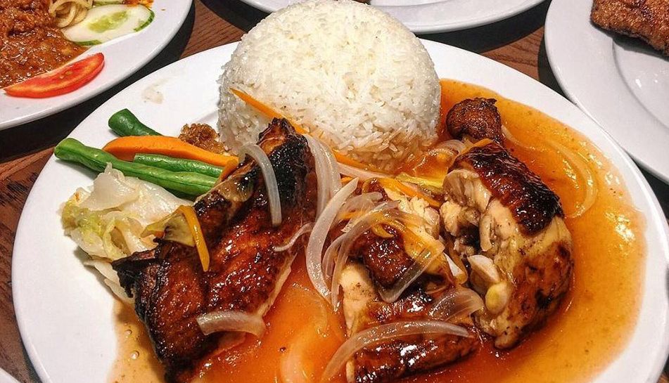 Đa dạng món cơm gà sáng tạo tại nhà hàng 123