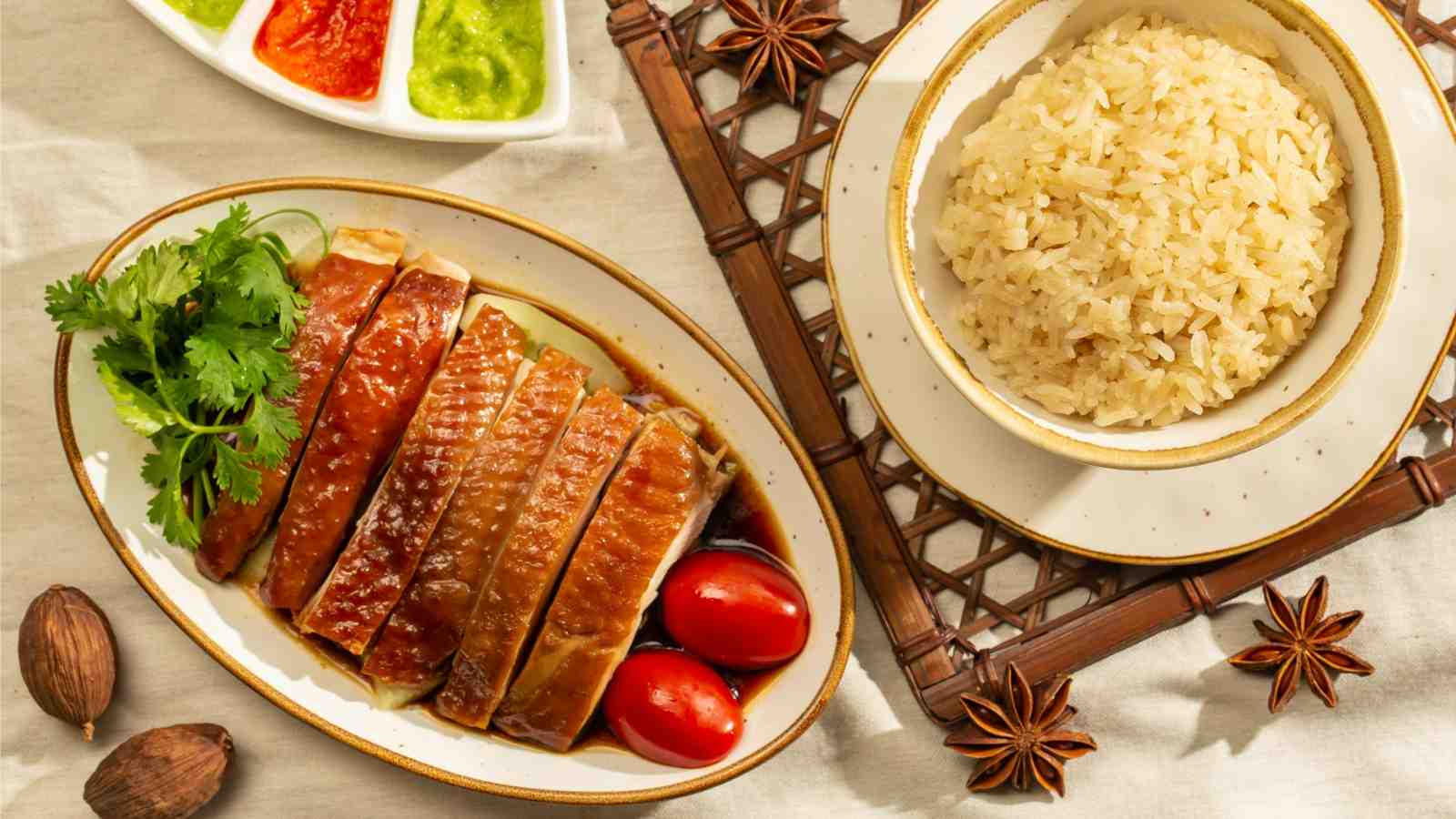 Sườn nướng than hoa với lớp vỏ caramel hóa hấp dẫn