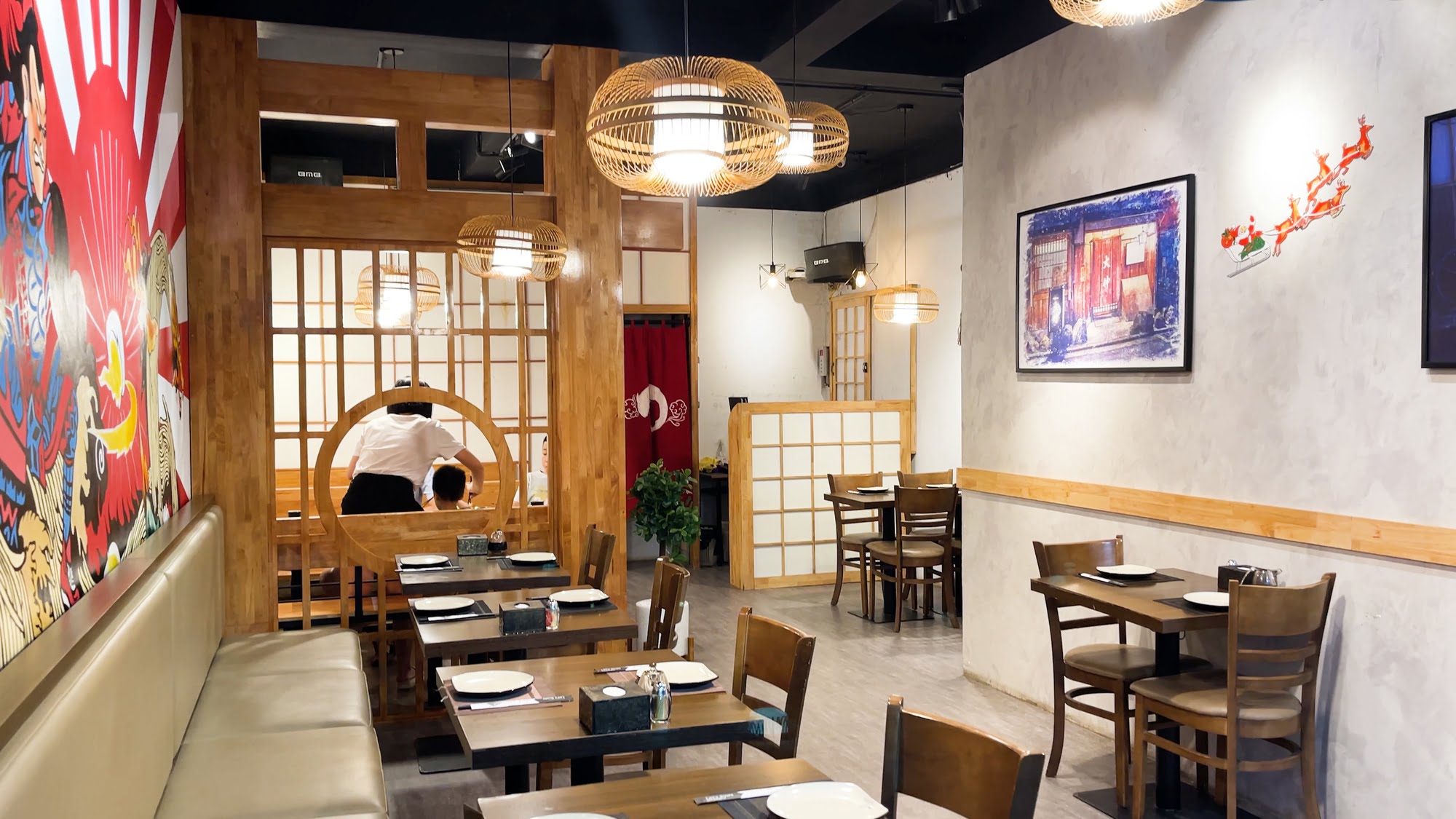 Cơm Nhật và sushi chất lượng cao tại Let's Sushi
