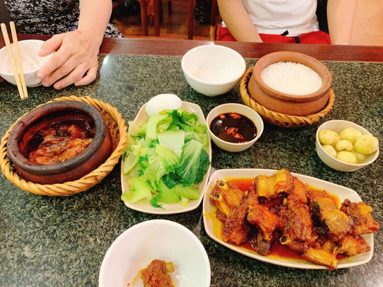 Cơm niêu Mai Hắc Đế, quán cơm niêu lâu đời ở Hà Nội