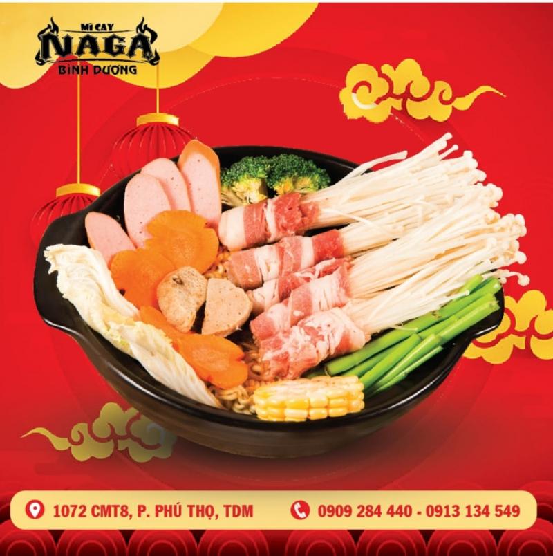 Mì cay Naga với nước dùng đậm đà kim chi