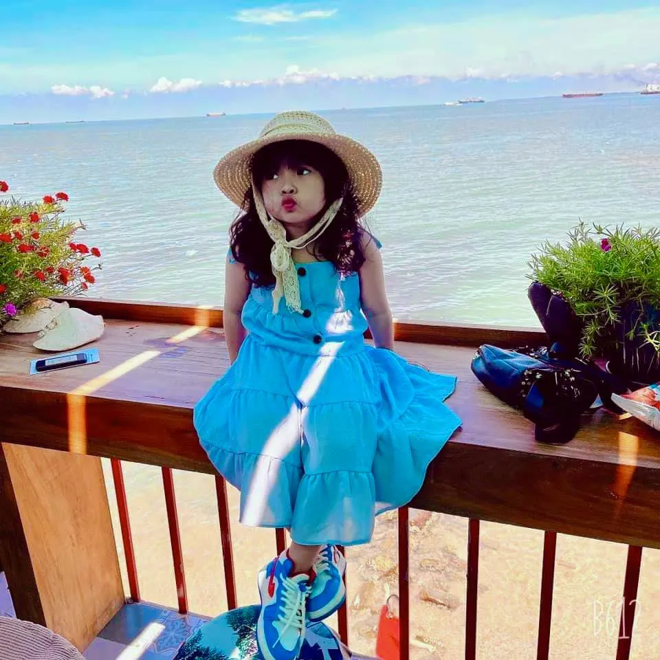 Beach Stop Lounge & Café - cafe view biển vũng tàu phong cách nhiệt đới