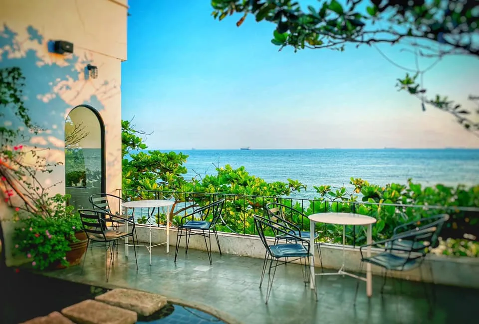 SOHO Coffee - cafe view biển vũng tàu phong cách Hàn Quốc hiện đại