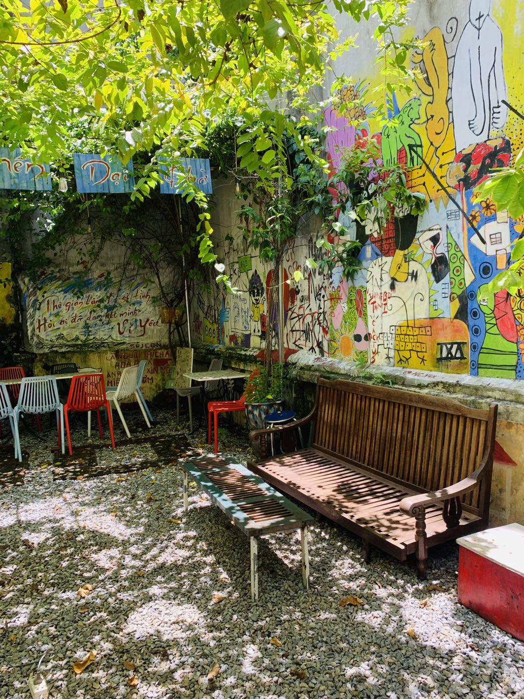 Sweet Rose Coffee - quán cafe mèo phong cách Hàn