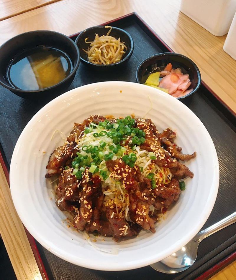 Umai29 - quán cơm văn phòng giao tận nơi