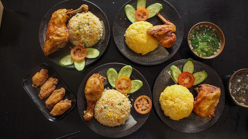 Cơm gà Nguyễn Ký Grand World phong cách sang trọng