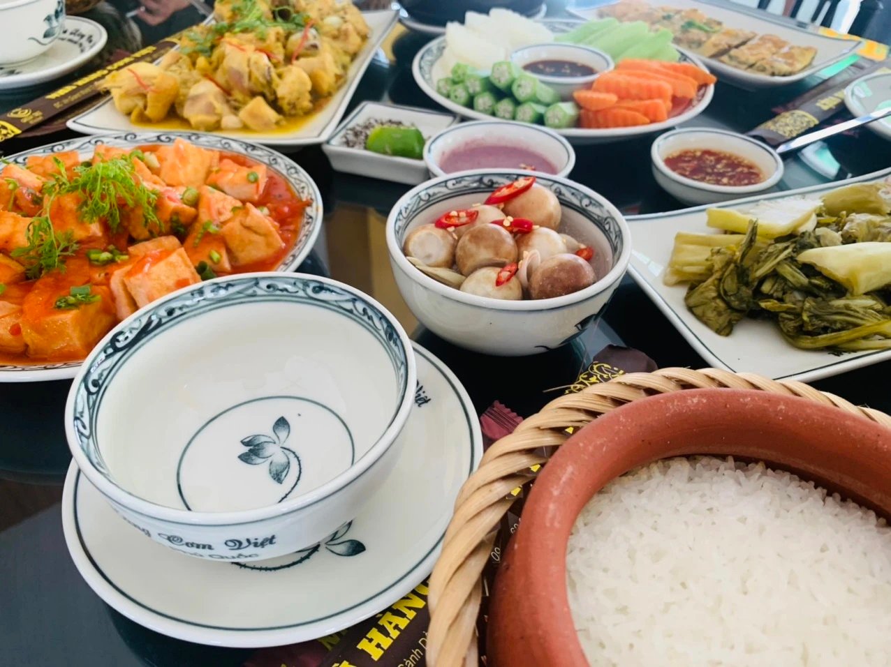 Cơm niêu Thái Phượng Phú Quốc