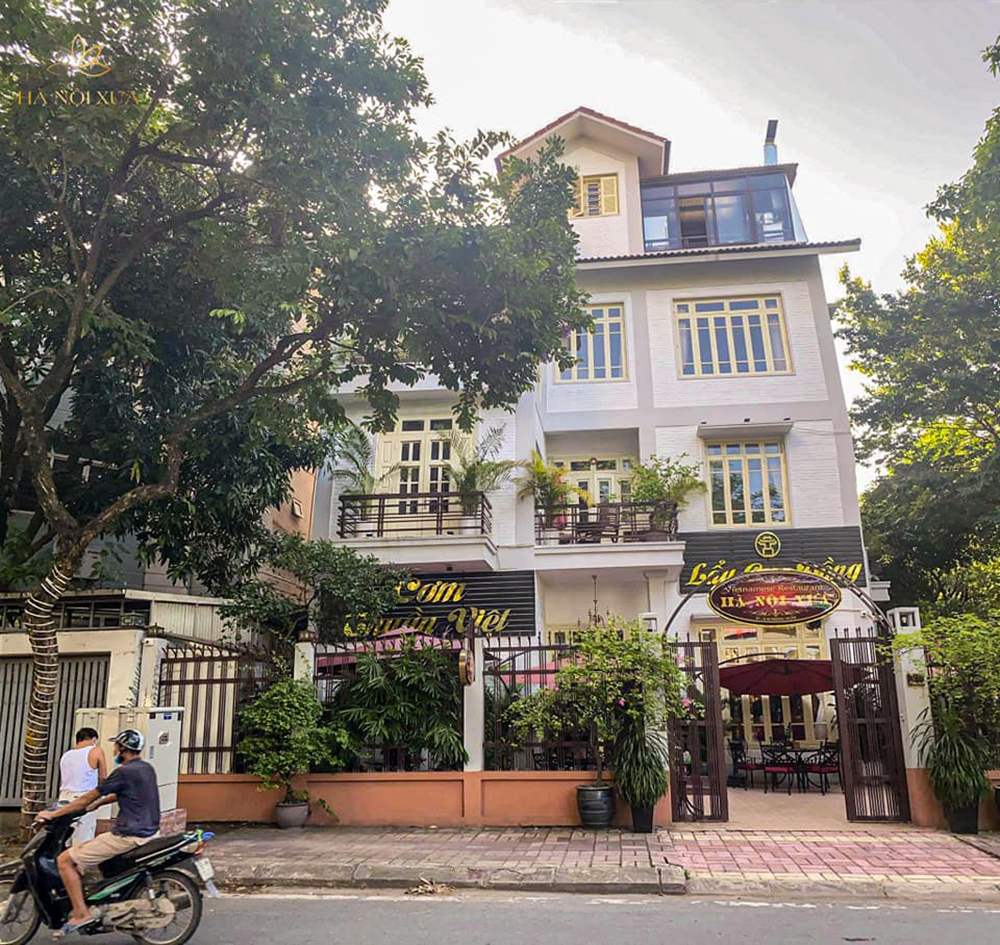 Biệt thự cổ điển mang phong vị Hà Nội xưa