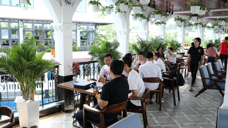 The Bush Coffee - Quán cafe hiện đại Sóc Trăng