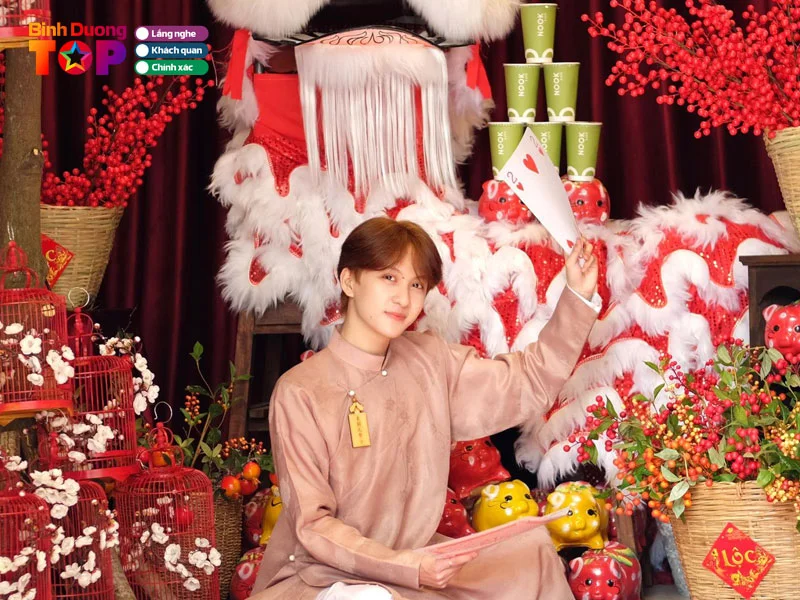 NOOK Coffee & Tea với concept trang trí Tết đa dạng