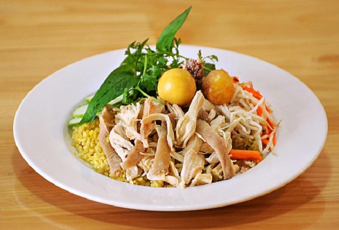 Thực đơn đa dạng tại Long Cơm Gà