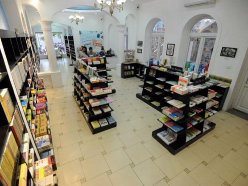 Books Square thư viện workshop vẽ tranh miễn phí Hà Nội