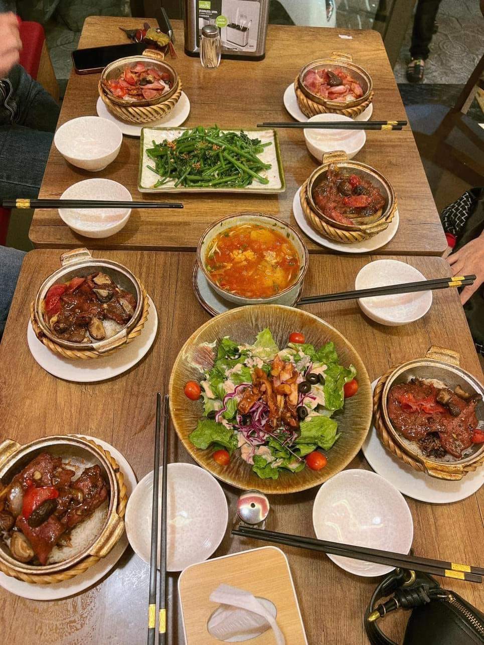 Cơm niêu Back Coffee Hạ Long