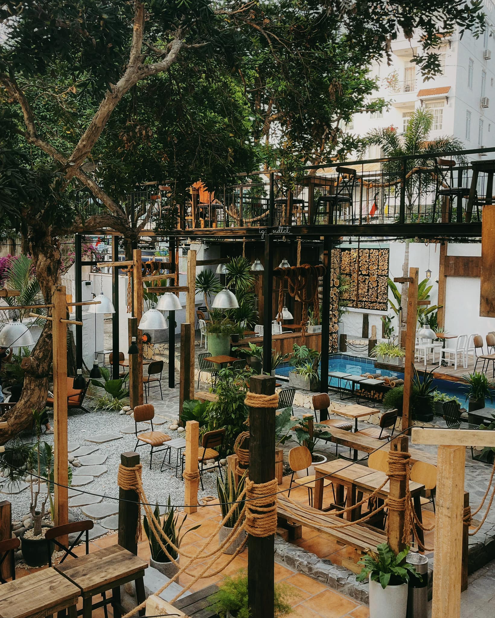 CỦI Warehouse - cafe 24/7 Vũng Tàu