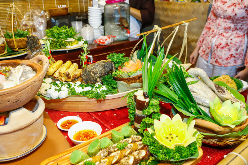 Ẩm Thực Quê Nhà món ăn truyền thống