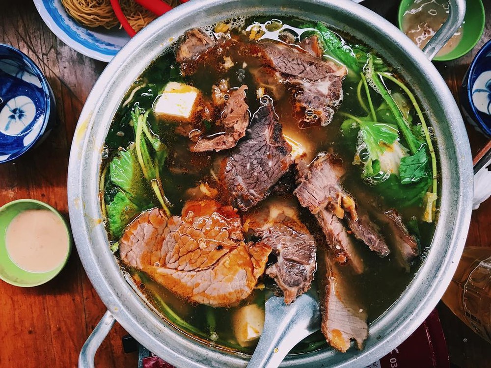 Lẩu bò Đà Lạt