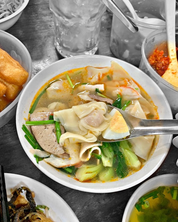 Quán 21 Hàng Điếu