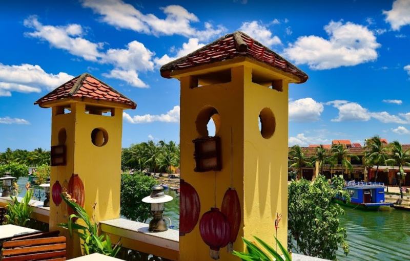 The Cargo Club - Quán cafe Hội An ở trên cao