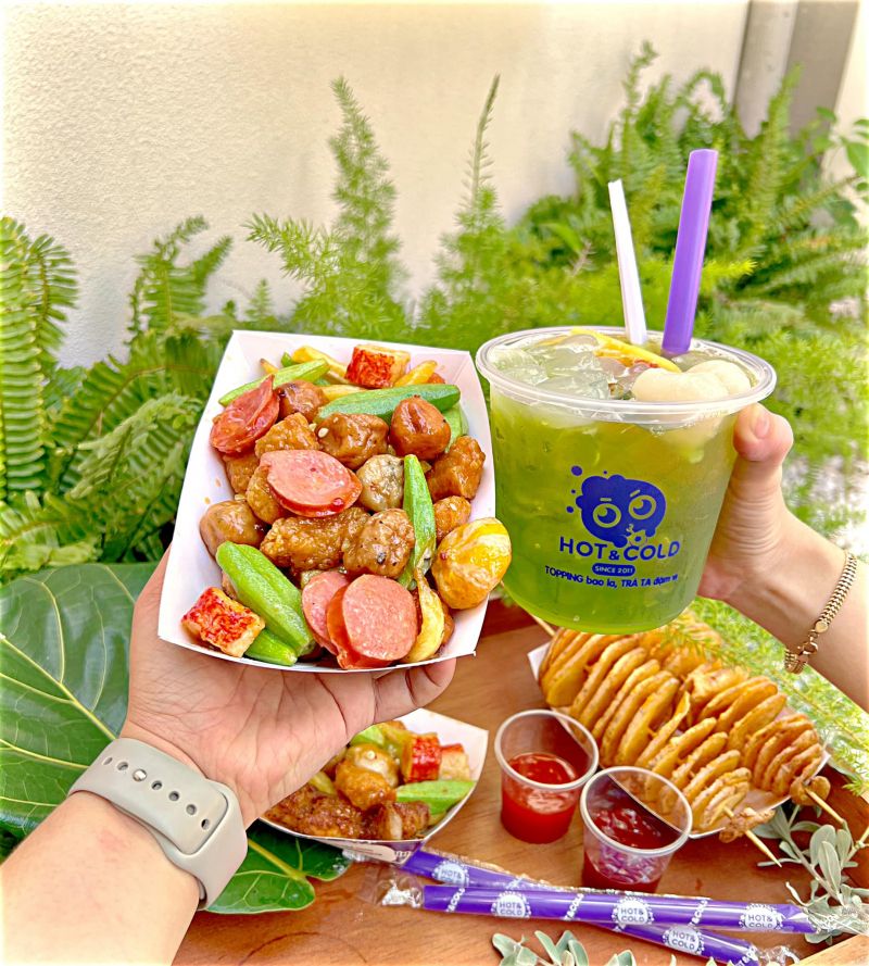 Hot Cold trà sữa xiên que Thủ Đức