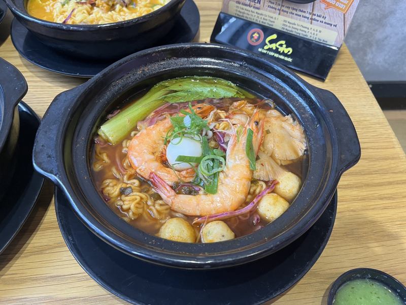 Mì cay Sasin Bình Thạnh