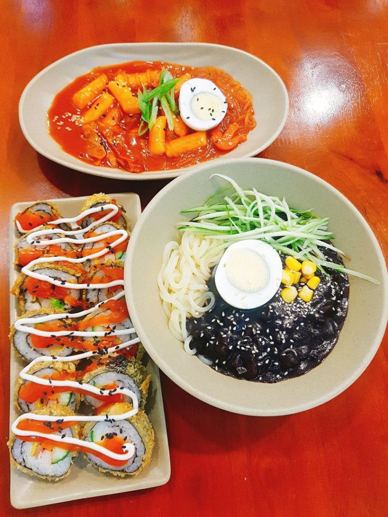 Moon Go quán ăn Hàn Quốc Phú Nhuận